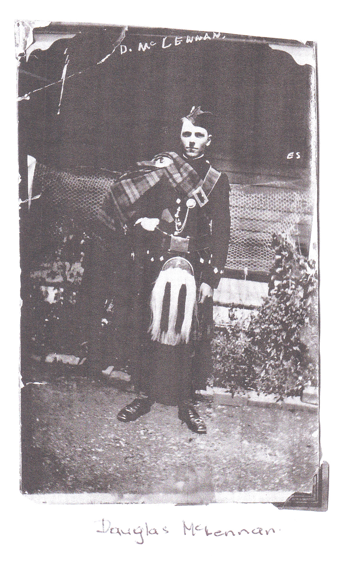 Photo of photos/Douglas John McLennan 1899-1951 young portrait